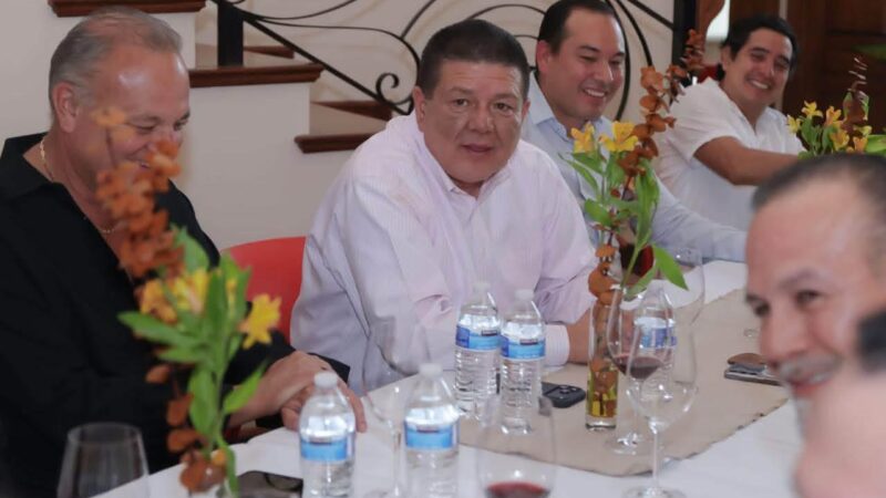 Sostiene Jauregui encuentro con empresarios