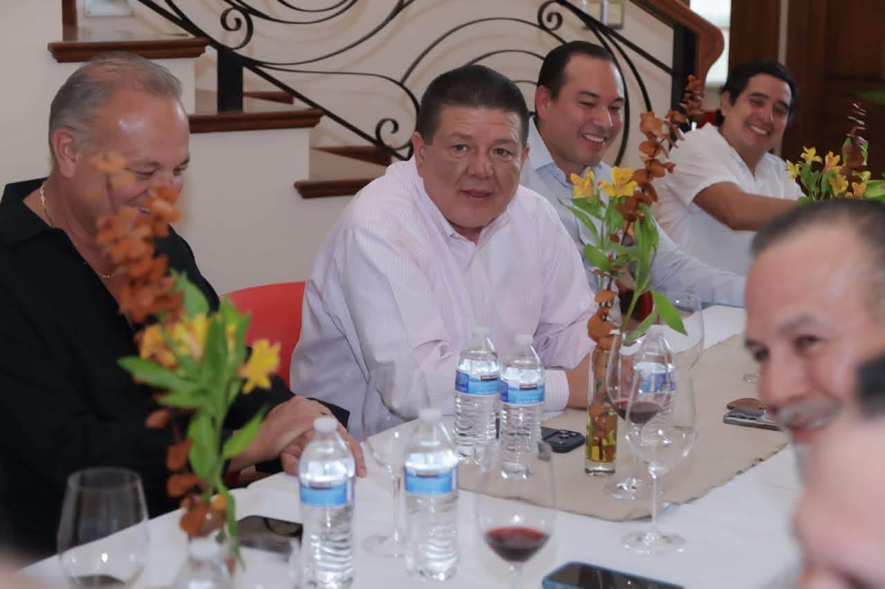 Sostiene Jauregui encuentro con empresarios