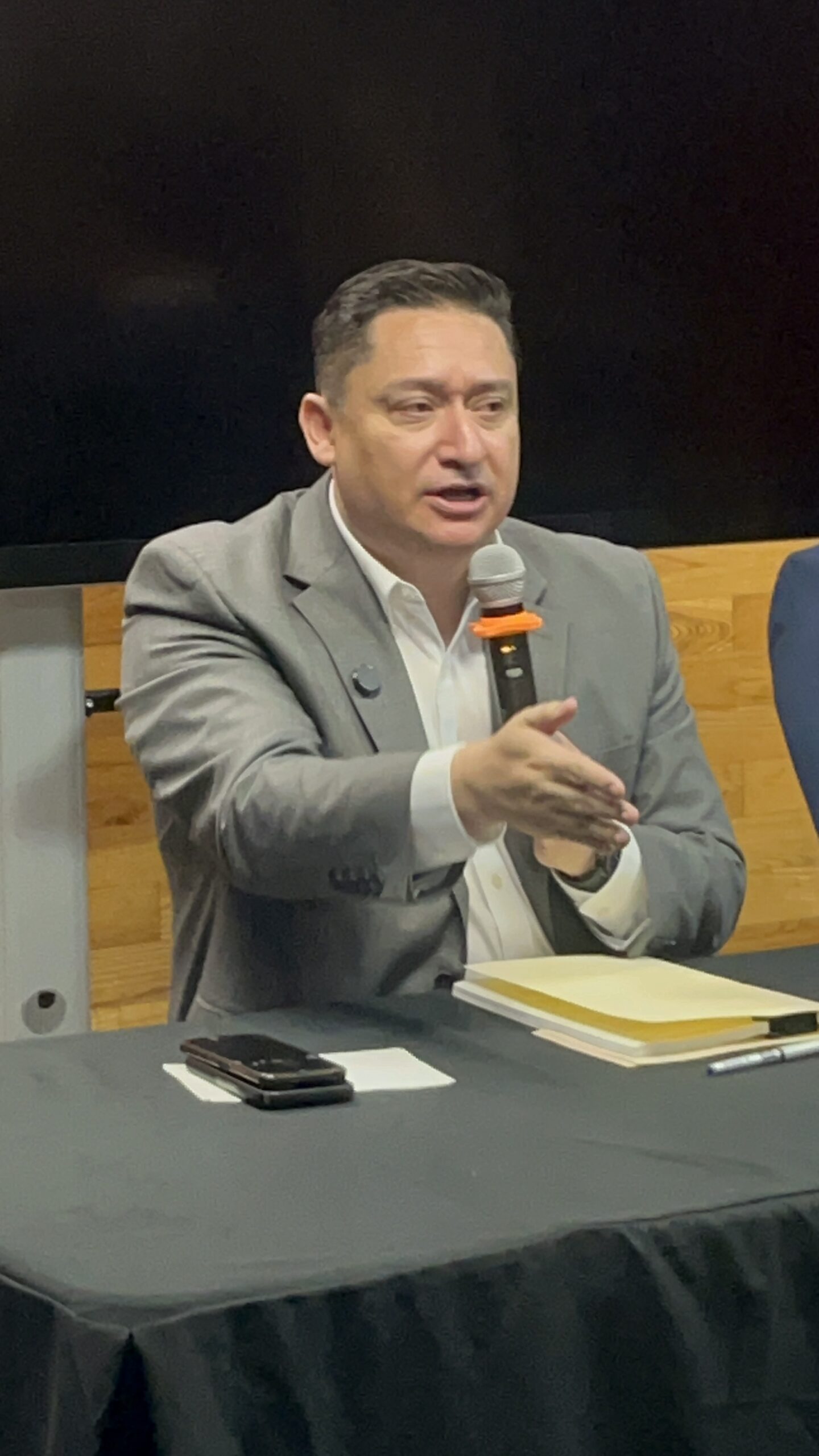 Cuauhtemoc Estrada incapaz de dialogar con sus pares: Chávez por fiscalía autónoma