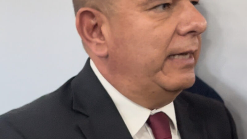 Reconoce Estrada deficiencias de la federaciones en salud y seguridad