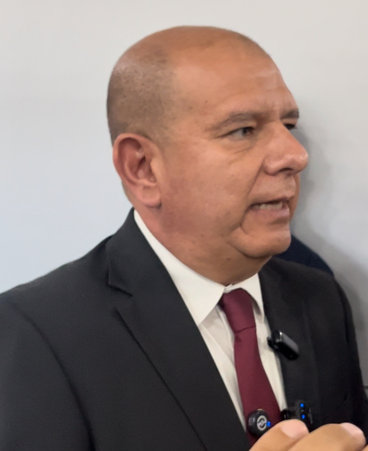 Reconoce Estrada deficiencias de la federaciones en salud y seguridad