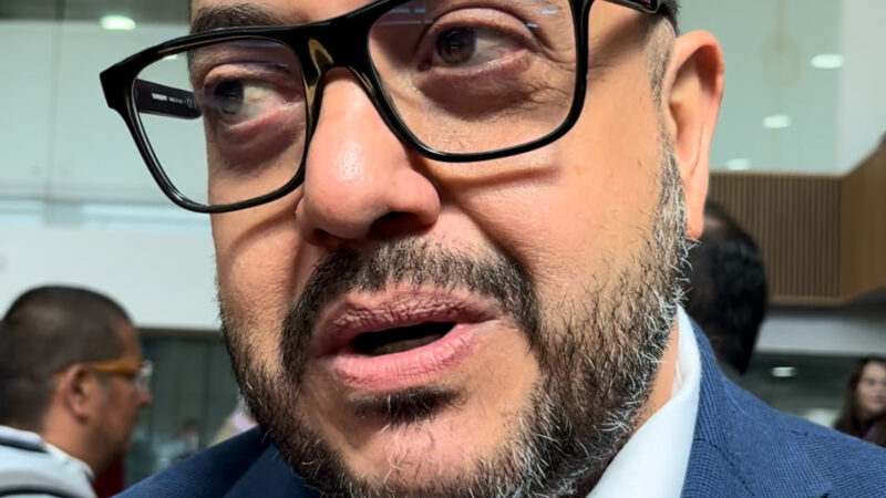 Viola Rubén Aguilar debido proceso en denuncias: Paco Acosta