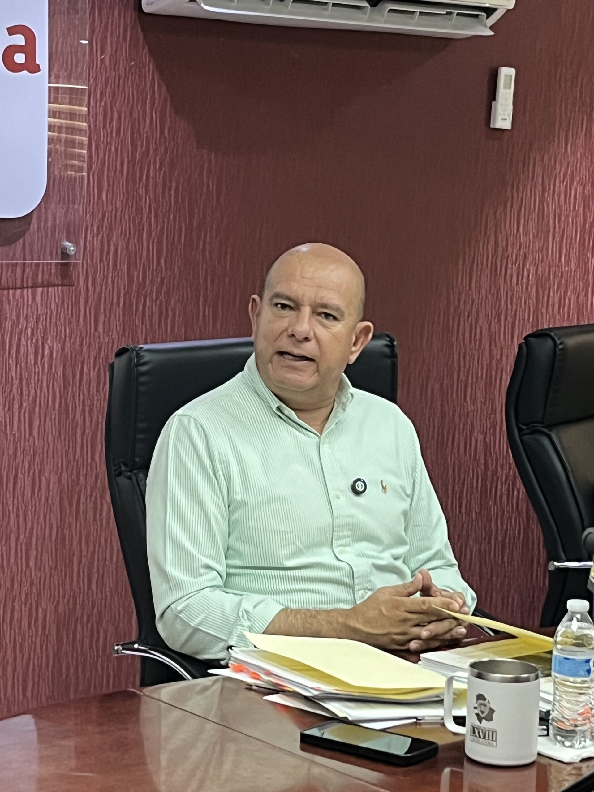 Wendy Chávez tiene credenciales para aspirar a la FGE: Estrada