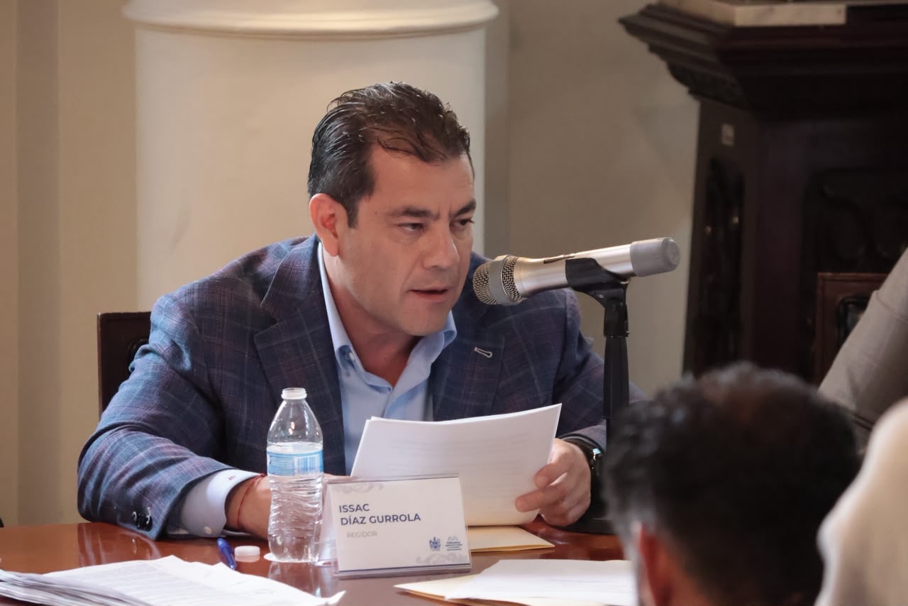 Isaac Díaz llama a panistas a no guardar silencio ante el proceso penal de César Jáuregui