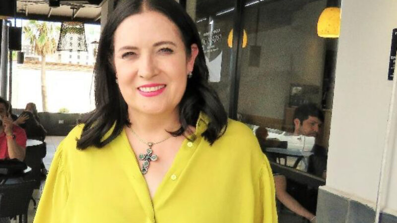 Paga México de interés por deuda lo mismo que se invierte en salud: Paty Terrazas