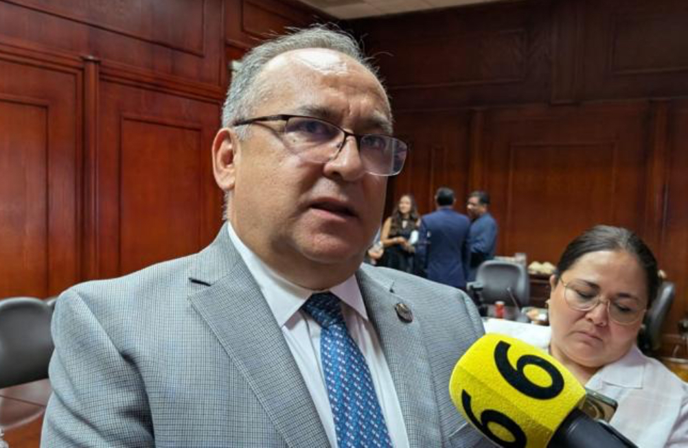 Destaca el Rector hospital universitario en su cuarto informe de actividades